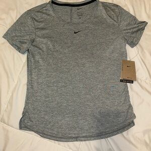 Women’s Xs Nike set